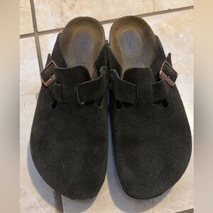 Birkenstock Brown Suede Slip-On Boston Clog size 41 soft footbed